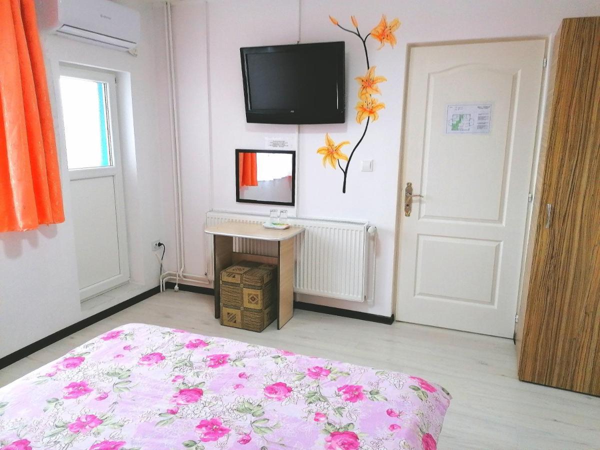 Teo Guest Rooms Baile Felix Exterior photo